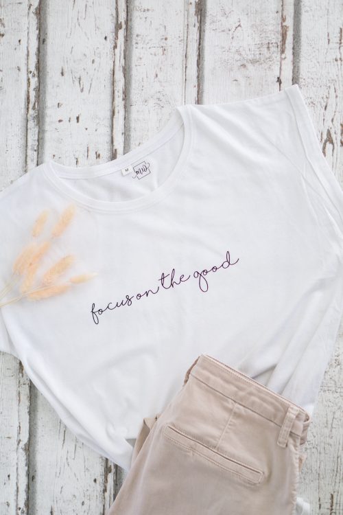 mellowwords-shirts-focus-on-the-good-3