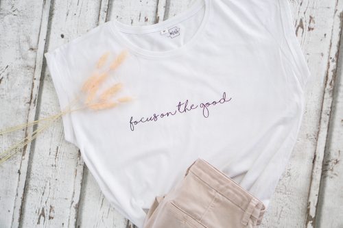 mellowwords-shirts-focus-on-the-good-4