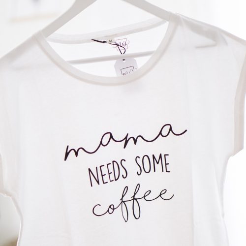 mellowwords-shirts-mama-needs-coffee-2