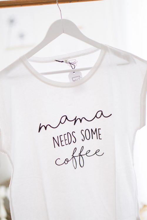 mellowwords-shirts-mama-needs-coffee-2