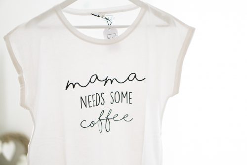 mellowwords-shirts-mama-needs-coffee-3